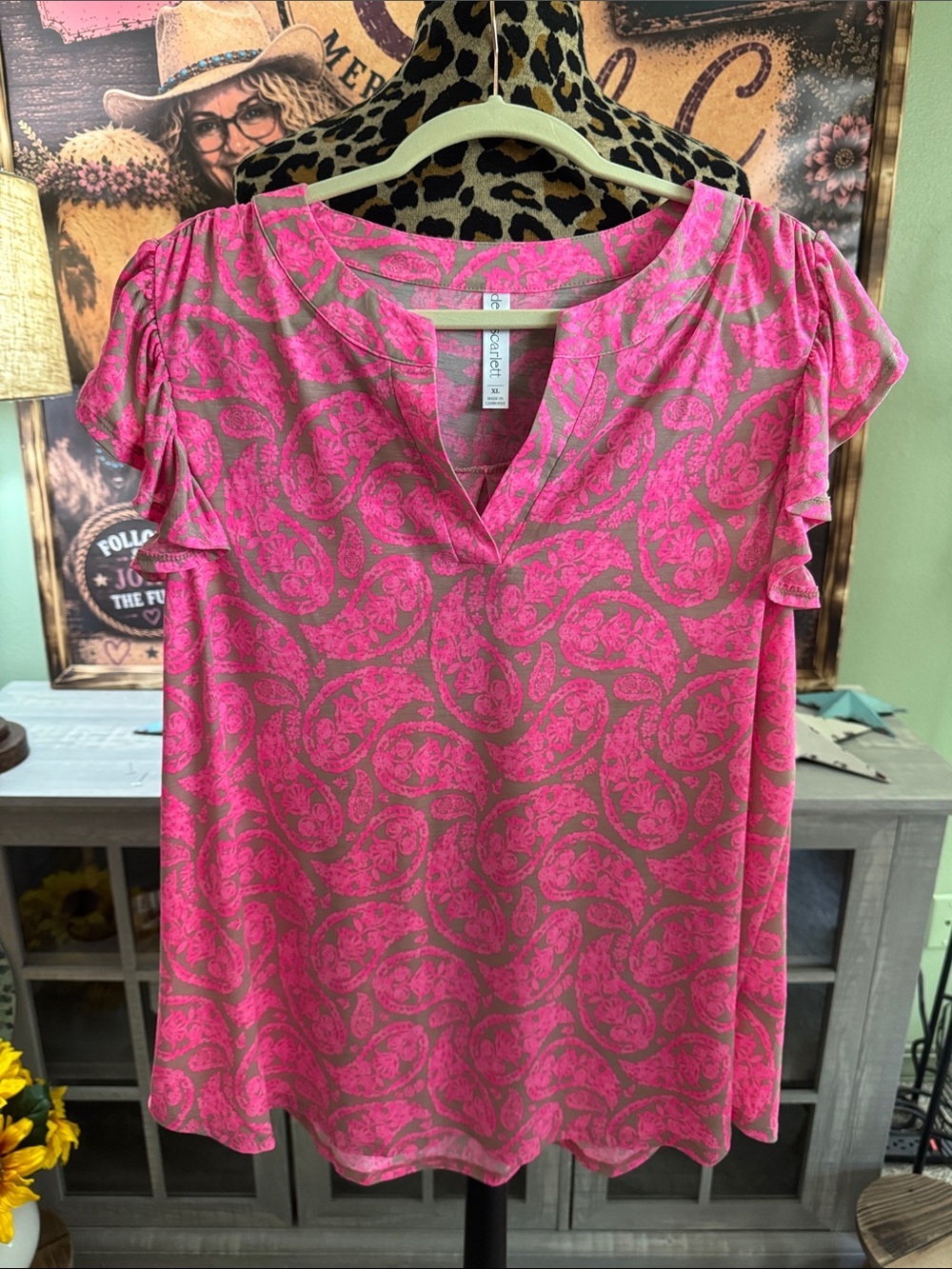 Dear Scarlett Pink Paisley Ruffle Top--Size XL